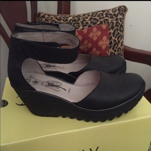 Fly London(I like offers)